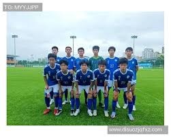 爷青回，维耶里社媒晒与大罗、巴乔、托蒂、卡纳瓦罗等人合照