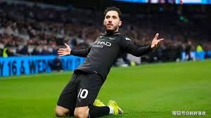 篮球篮网更新战术板，全队轮转更灵活